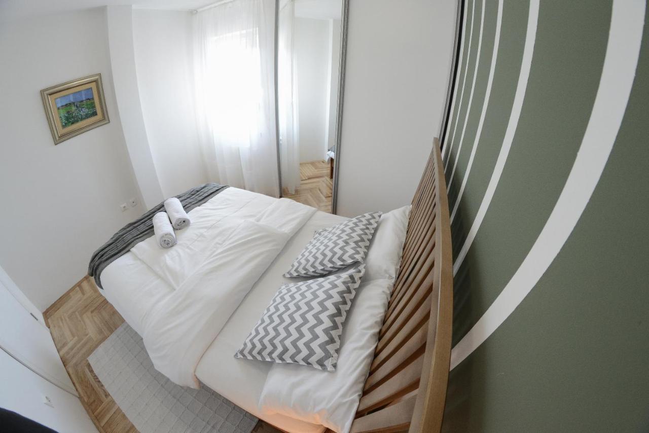 Apartment Dobraya Grey Novi Sad Exterior photo